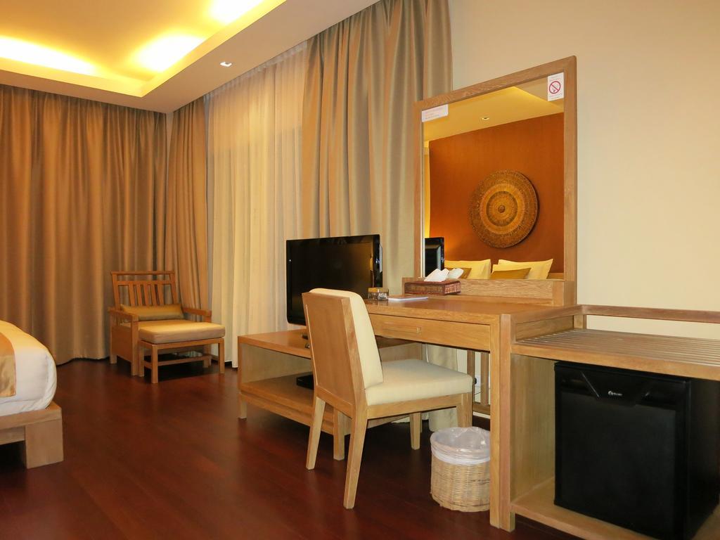 Islanda Resort Hotel Koh Mak Quarto foto